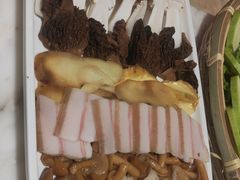 -云采云南菜(中山北路店)