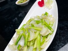 -铜锣湾·有麝自然香(重庆新天地店)