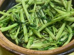 -大石鼓山庄·珠海第一烧猪