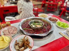 -厂花素芬九宫格火锅(益州大道店)