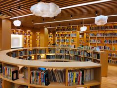 -漕河泾街道图书馆(漕河泾社区文化活动中心店)