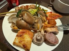 -大中华希尔顿酒店-念自助餐·海南美食·三文鱼