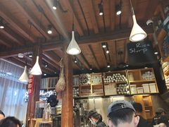 大堂-饵块食光·云南有机手作饵块