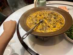 鳝鱼丝蛋皮火锅-天门佬鳝鱼馆(小南湖店)