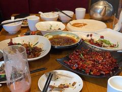 -隔壁老王·家常云南菜(花巷店)