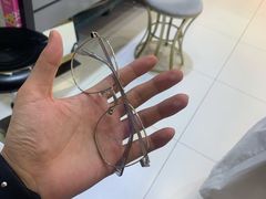 -沫芮眼镜·蔡司官方授权店(人民广场店)