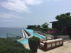 -瑰丽酒店·海吧·天际下午茶·现场DJ·天台酒吧