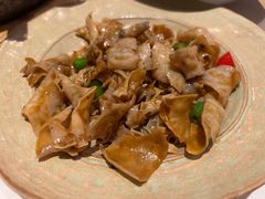 湖南椒干煸脆耳-若蘭慈·无国界素食料理(欢乐海岸店)