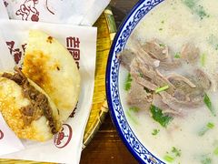 牛肉烧饼（多肉）-穆得·老周家牛肉烧饼(普利街店)