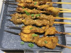 -肥肥虾庄·金牌油焖大虾(东湖欢乐谷店)