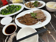 -乌文新澄海卤鹅店