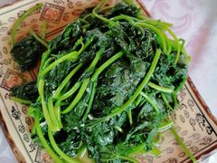 -范饭椰林川湘味海鲜·椰子鸡(三亚湾椰梦长廊店)