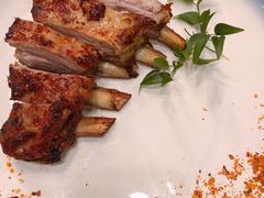 买苏拉提烤羊排-塔哈尔·新疆盛宴(城西银泰店)