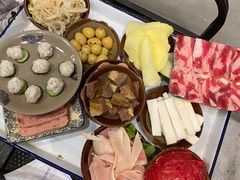 -周幺妹重庆老火锅(银泰城总店)