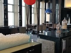 -唐拉雅秀酒店-西锦汇空中BBQ·思创餐厅