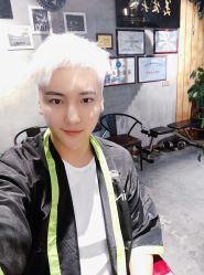 点击看大图 -MONE美发沙龙