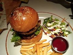 -阿妮叶李(光谷世界城店)