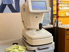 -优医视平价眼镜蔡司依视路折扣工厂店(十里堡店)