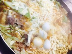 -玛喜达韩式火锅大排档(海城店)