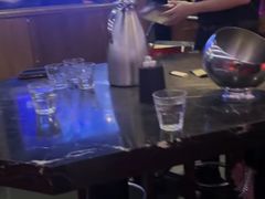 -锦凤凰量贩KTV(劳动南路店)