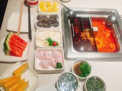 -海底捞火锅鲜切牛肉主题店(长寿路店)