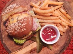 黑牦牛汉堡-羽深肉铺 Steak & Wine