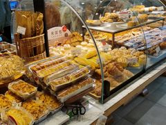 -罗森尼娜(德思勤店)