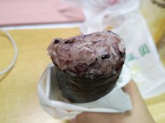 -两只老饕(银泰创意城店)