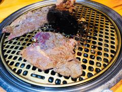 -唯成•韩国炭火烤肉 유성고기