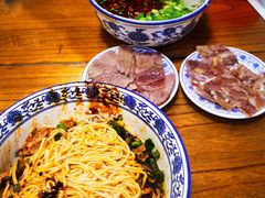 -伊穆祥牛肉面总店·清真