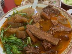 -金杨拉面王小吃面馆·牛三宝面·红烧牛肉粉