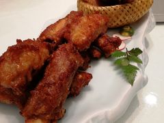 金牌蒜香排骨-谢先生酒店·椒宴集(沙湖店)