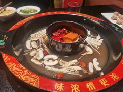 -三江两海老火锅(北京首店)