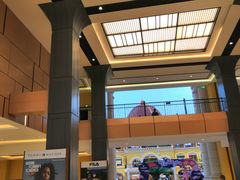 -首创奥特莱斯(西安店)