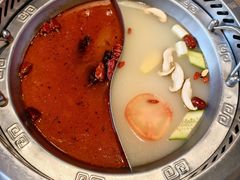 特色鸳鸯锅-蜀留香火锅·始于1999·原四川老火锅(白堤路店)