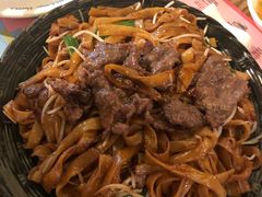 -彩蝶谷美食廊·粤式经典南番顺·铁板烧烤泰风味(广州长隆酒店)