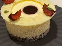 -潮一不贰·法式甜品·生日蛋糕·西式简餐(外滩店)