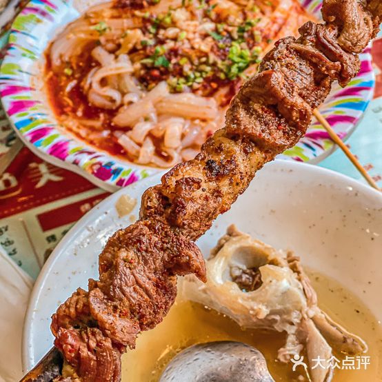 哈力木拉提烤肉店