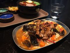 烤肉拌面-臻老板牛肉面(光华路SOHO店)
