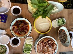 -龙聚德北京烤鸭(沙坪坝华宇A馆店)