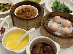 -万龙洲海鲜(大兴绿地缤纷城店)