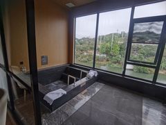 -广东温泉宾馆