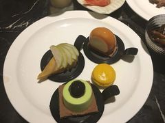 -半岛翡丽海鲜自助餐厅(观风亭店)