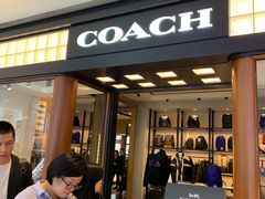 -COACH蔻驰(银泰店)