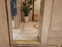 -花湖会所·高端水疗商务泡浴SPA(高新店)