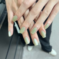-芊屿芊浔美甲