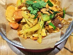 -红渡小香·牛肉麻辣香锅(车站南路店)