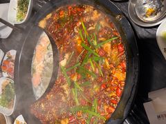 -老船舫·现做活鲜鱼馆(东郊记忆店)