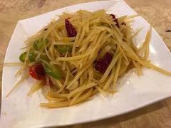 -维吾尔餐厅(宜山路店)