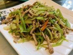 -宾朋海鲜饭庄(兴海路店)